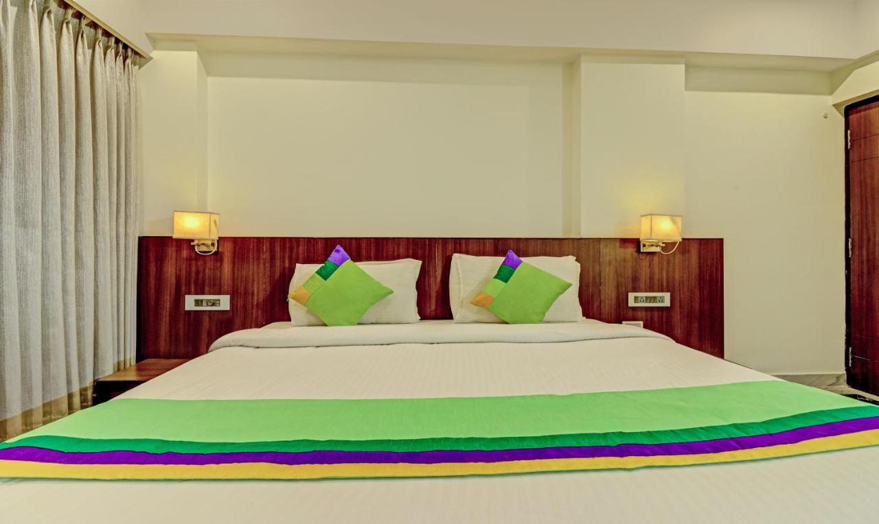 Treebo Seaesta Rk Beach فيساخاباتنام المظهر الخارجي الصورة