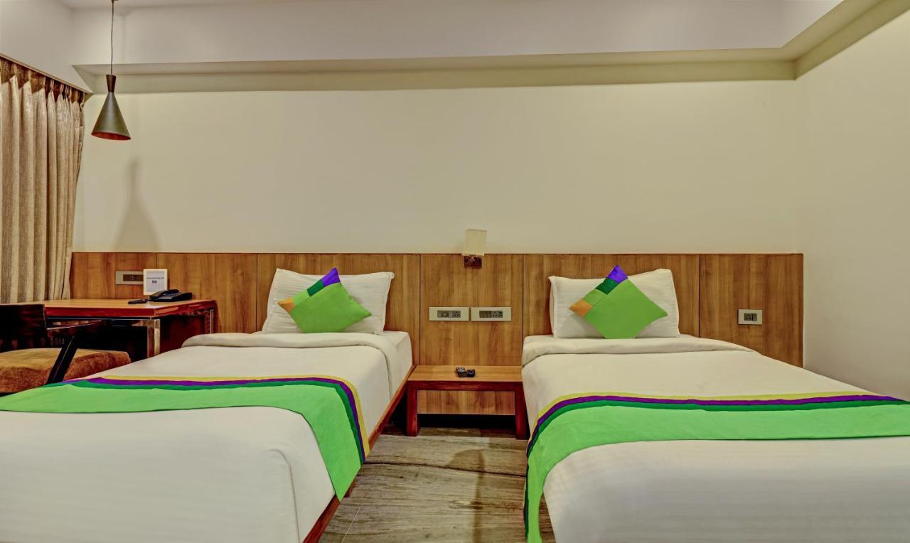 Treebo Seaesta Rk Beach فيساخاباتنام المظهر الخارجي الصورة